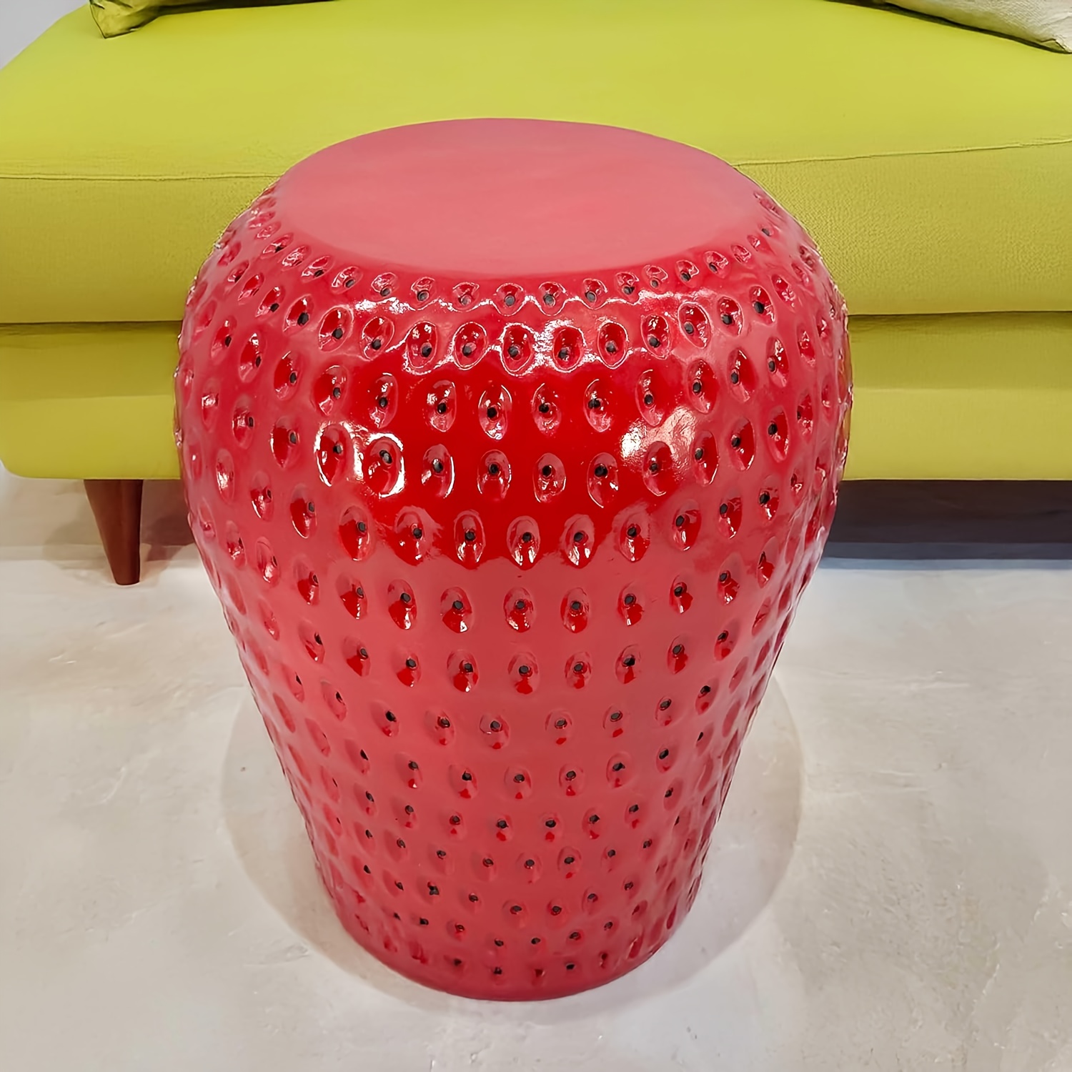Stołek w kształcie truskawki,  – Outdoor Furniture Resin recenzja i cena
